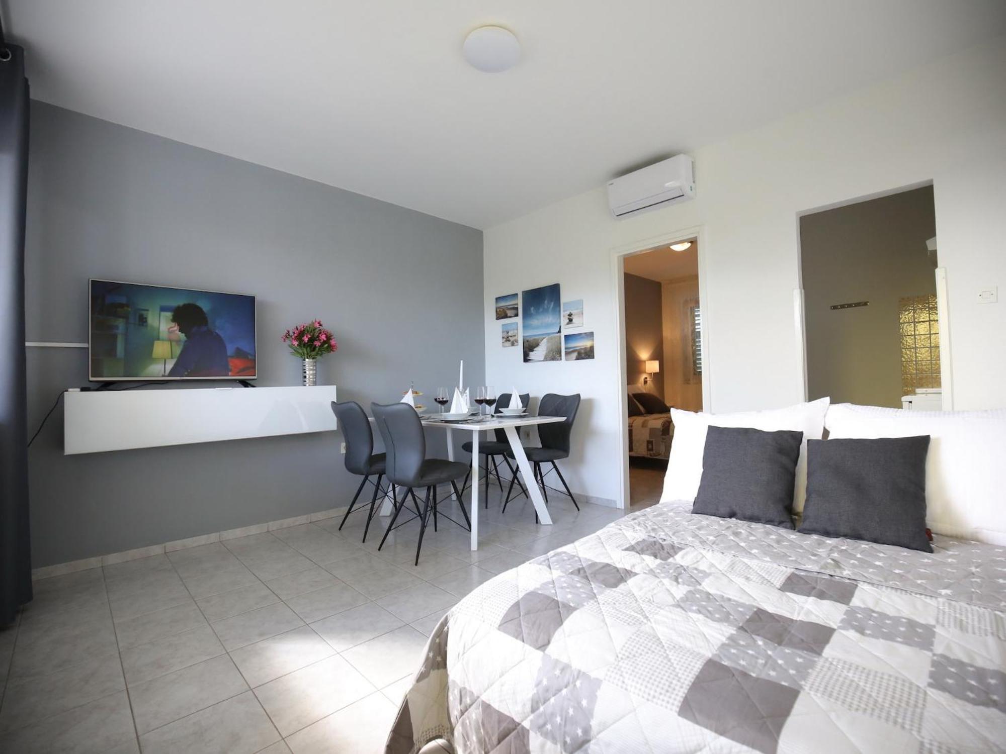 Scenic Holiday Home In Bibinje Near Sea المظهر الخارجي الصورة