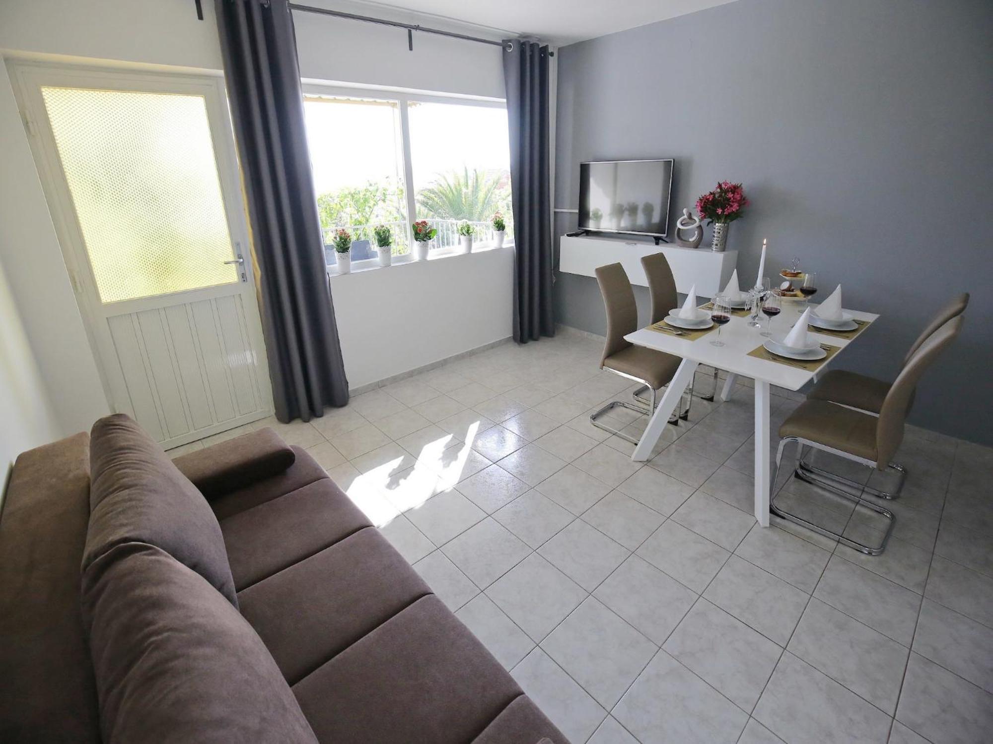 Scenic Holiday Home In Bibinje Near Sea المظهر الخارجي الصورة