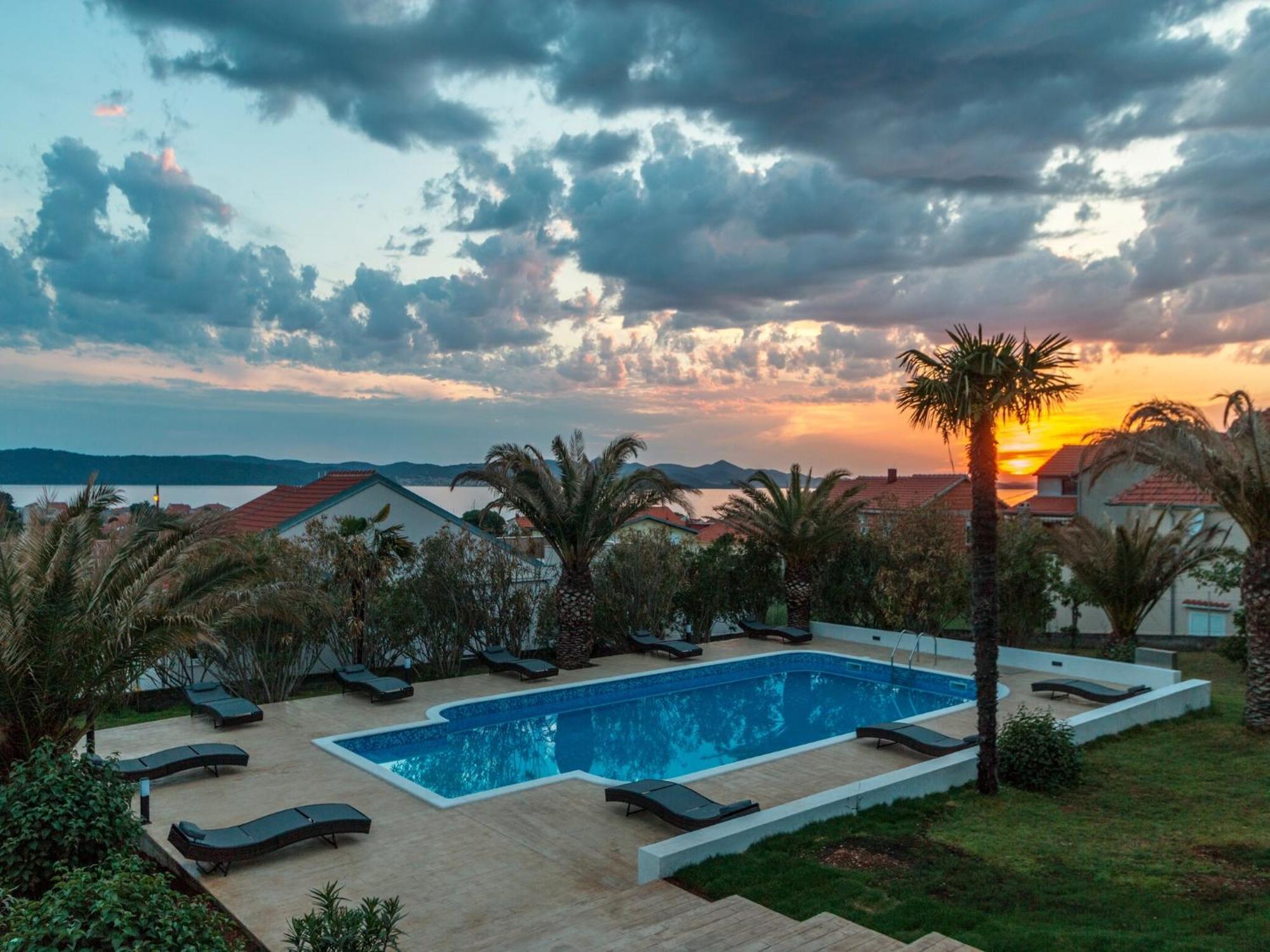 Scenic Holiday Home In Bibinje Near Sea المظهر الخارجي الصورة