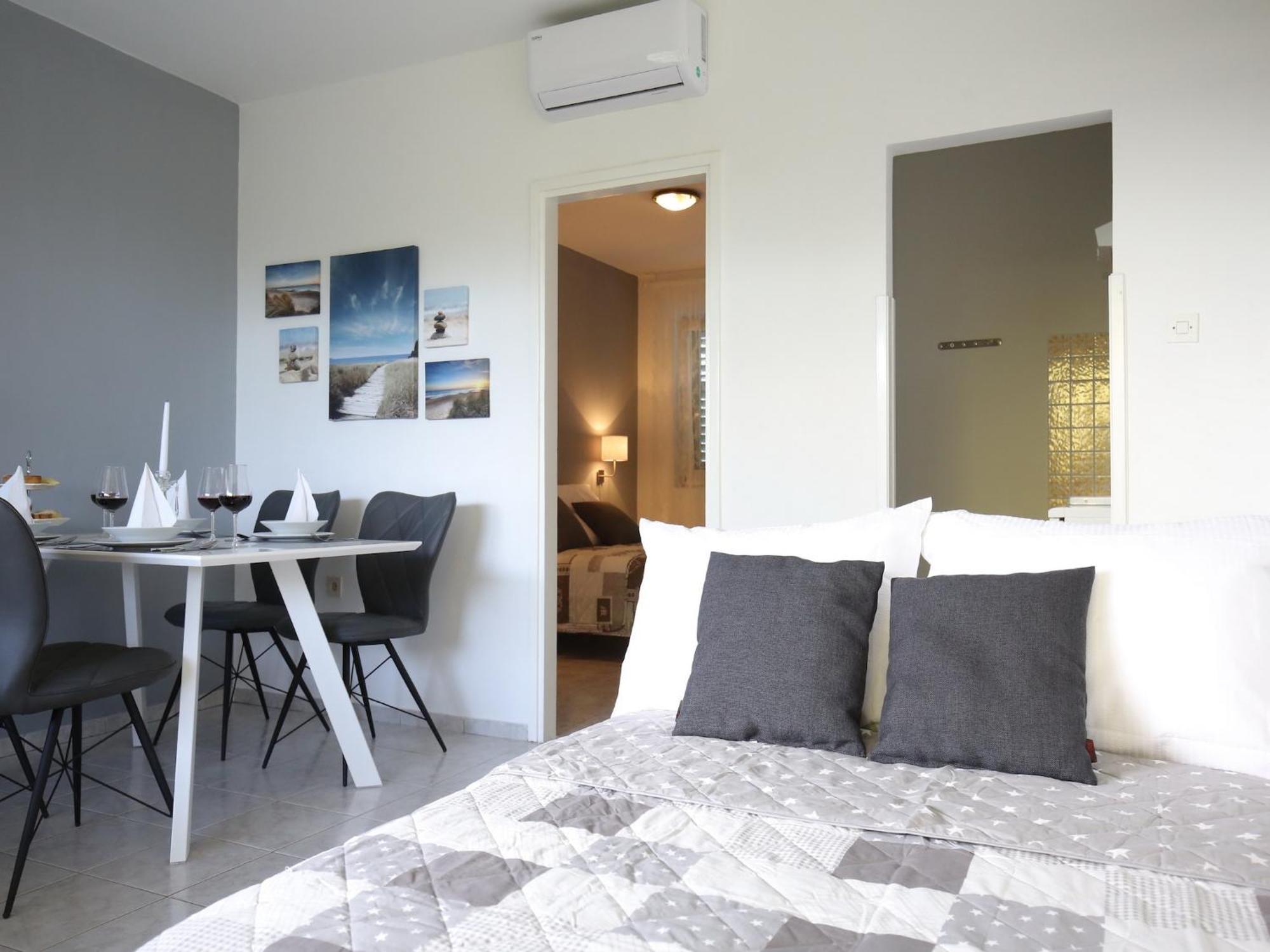 Scenic Holiday Home In Bibinje Near Sea المظهر الخارجي الصورة