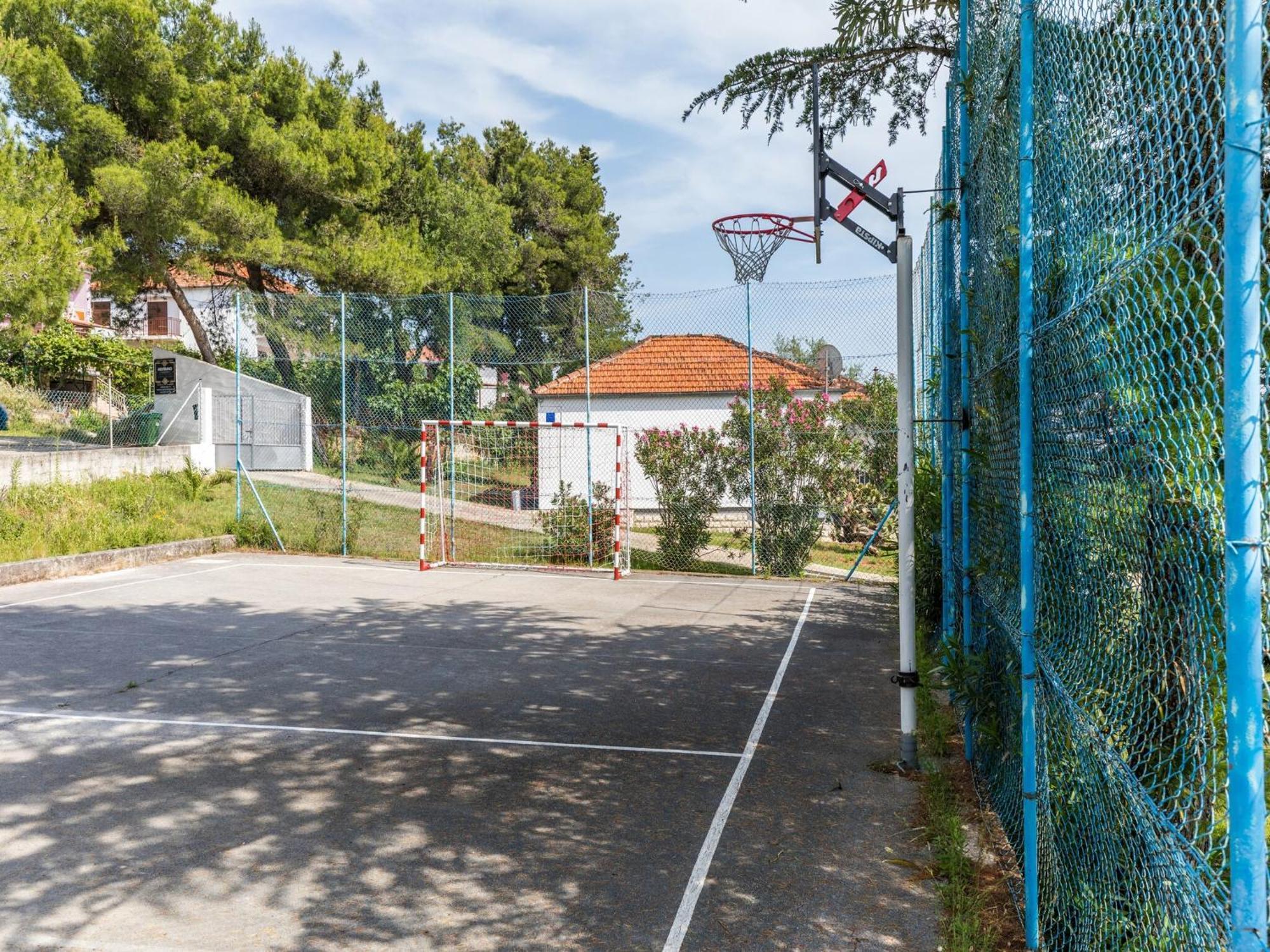 Scenic Holiday Home In Bibinje Near Sea المظهر الخارجي الصورة